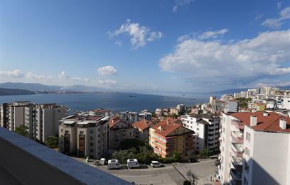 C21 Cius; Manastır'da Deniz Manzaralı 5+2 Dubleks Daire