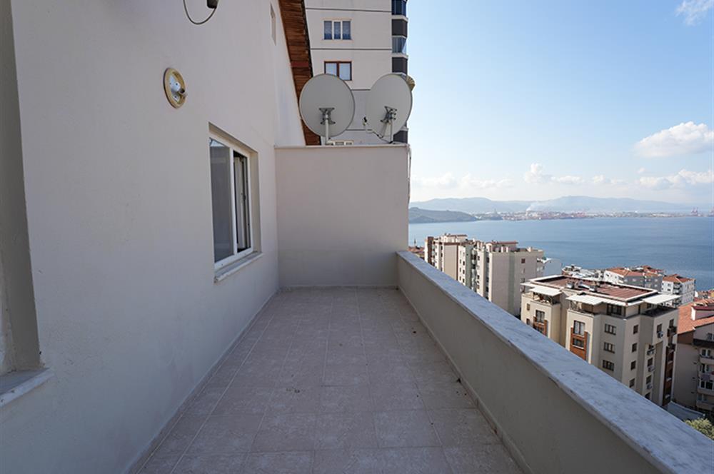 C21 Cius; Manastır'da Deniz Manzaralı 5+2 Dubleks Daire