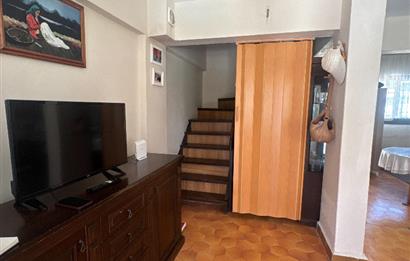 KUŞADASI GÜZELÇAMLI DENİZE YAKIN SATILIK MÜSTAKİL EV