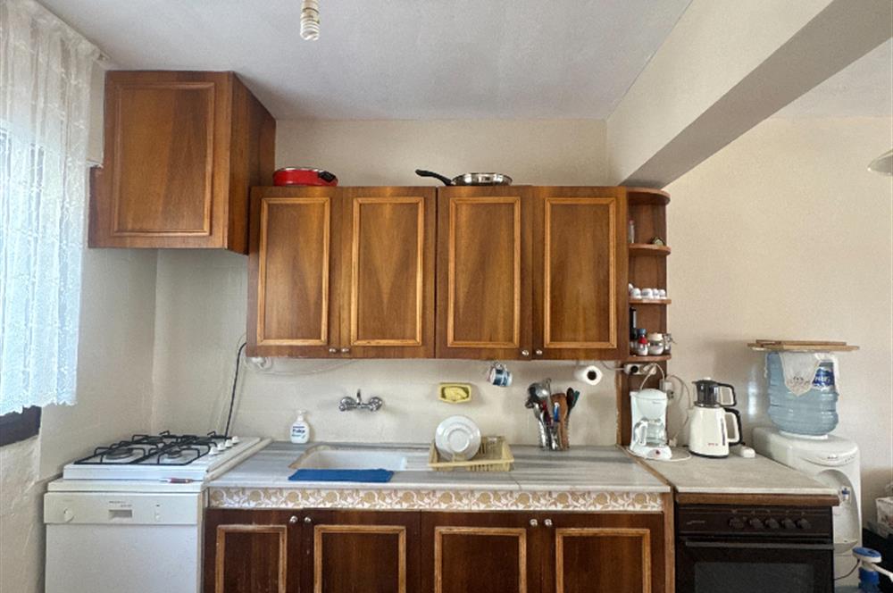 KUŞADASI GÜZELÇAMLI DENİZE YAKIN SATILIK MÜSTAKİL EV