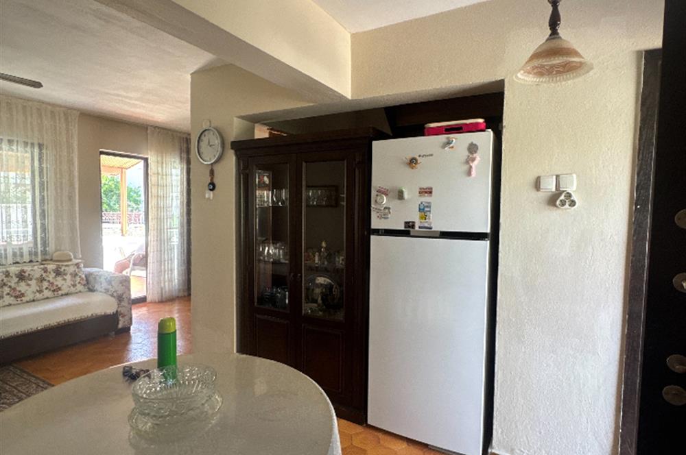 KUŞADASI GÜZELÇAMLI DENİZE YAKIN SATILIK MÜSTAKİL EV