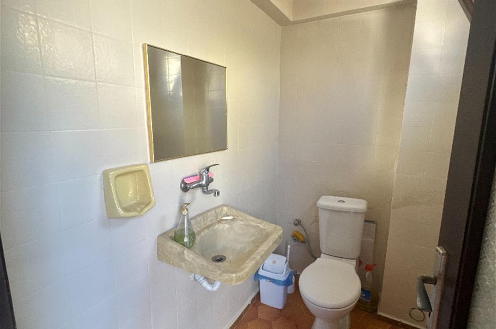 KUŞADASI GÜZELÇAMLI DENİZE YAKIN SATILIK MÜSTAKİL EV