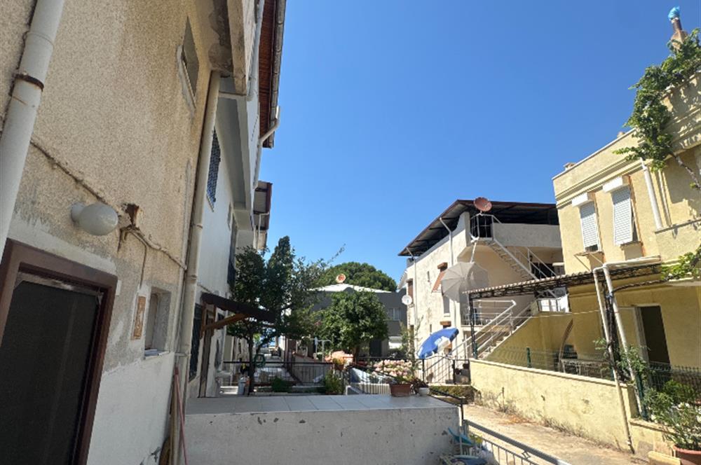 KUŞADASI GÜZELÇAMLI DENİZE YAKIN SATILIK MÜSTAKİL EV