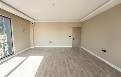 C21 Cius; Havuz ve Bahçeli Site İçerisinde Deniz Manzaralı Daire