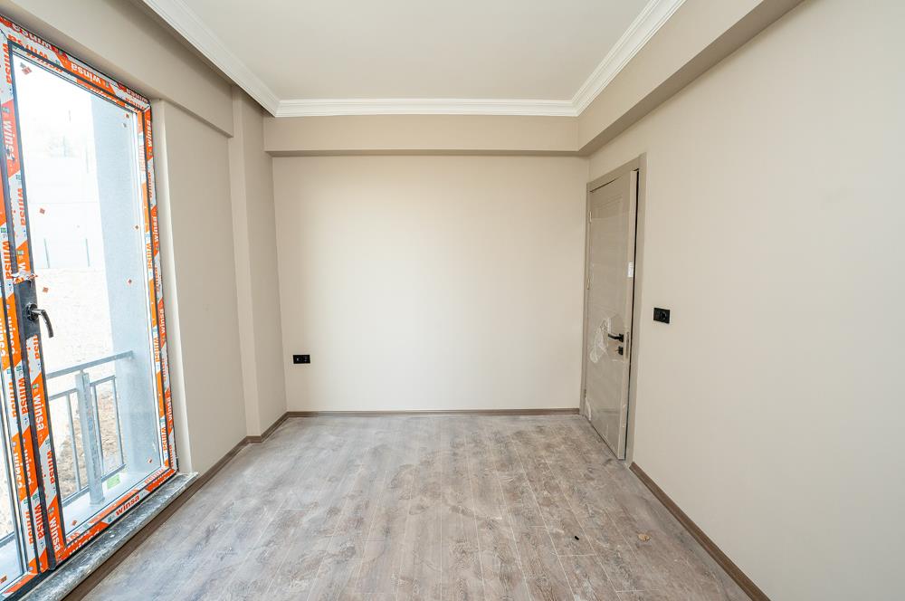 C21 Cius; Havuz ve Bahçeli Site İçerisinde Deniz Manzaralı Daire