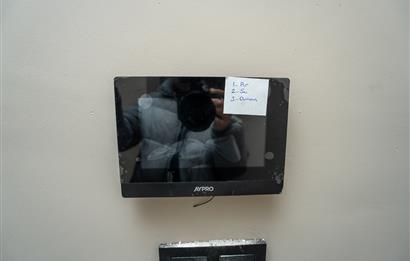 C21 Cius; Havuz ve Bahçeli Site İçerisinde Deniz Manzaralı Daire