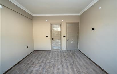 C21 Cius; Havuz ve Bahçeli Site İçerisinde Deniz Manzaralı Daire