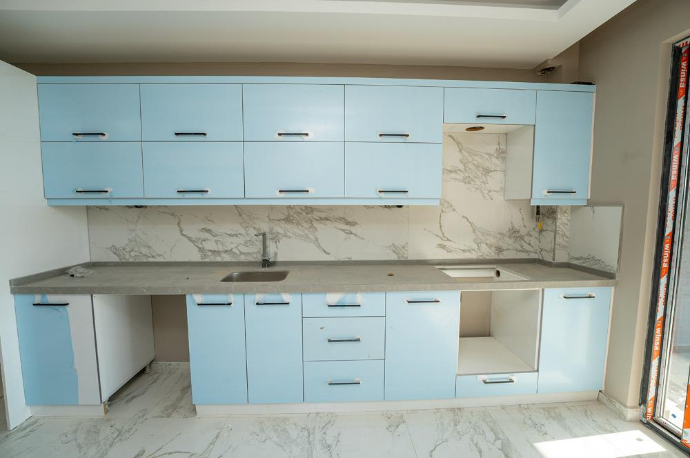 C21 Cius; Havuz ve Bahçeli Site İçerisinde Deniz Manzaralı Daire