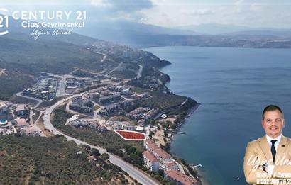 C21 Cius; Hasanağa Cad. Cephe Ayrık Nizam 2 Kat 0.60 Emsal Arsa