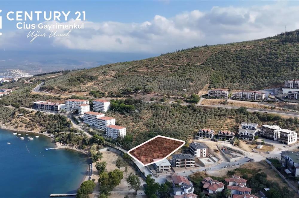 C21 Cius; Hasanağa Cad. Cephe Ayrık Nizam 2 Kat 0.60 Emsal Arsa