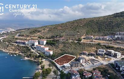 C21 Cius; Hasanağa Cad. Cephe Ayrık Nizam 2 Kat 0.60 Emsal Arsa