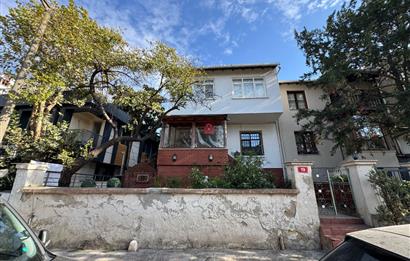 KOŞUYOLUNDA 261 M2 ARSA İÇİNDE BAHÇELİ MÜSTAKİL SATILIK EV