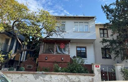 KOŞUYOLUNDA 261 M2 ARSA İÇİNDE BAHÇELİ MÜSTAKİL SATILIK EV