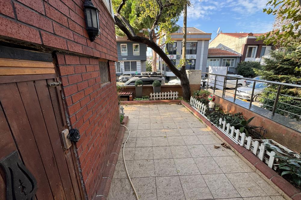 KOŞUYOLUNDA 261 M2 ARSA İÇİNDE BAHÇELİ MÜSTAKİL SATILIK EV