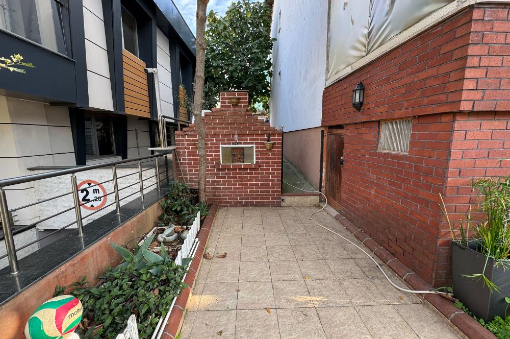 KOŞUYOLUNDA 261 M2 ARSA İÇİNDE BAHÇELİ MÜSTAKİL SATILIK EV