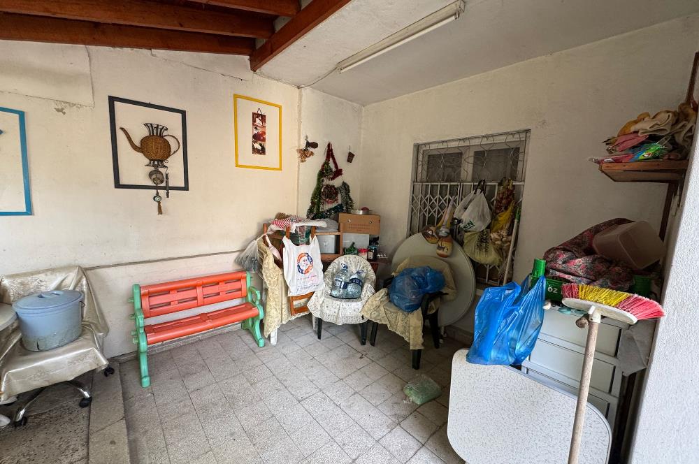 KOŞUYOLUNDA 261 M2 ARSA İÇİNDE BAHÇELİ MÜSTAKİL SATILIK EV