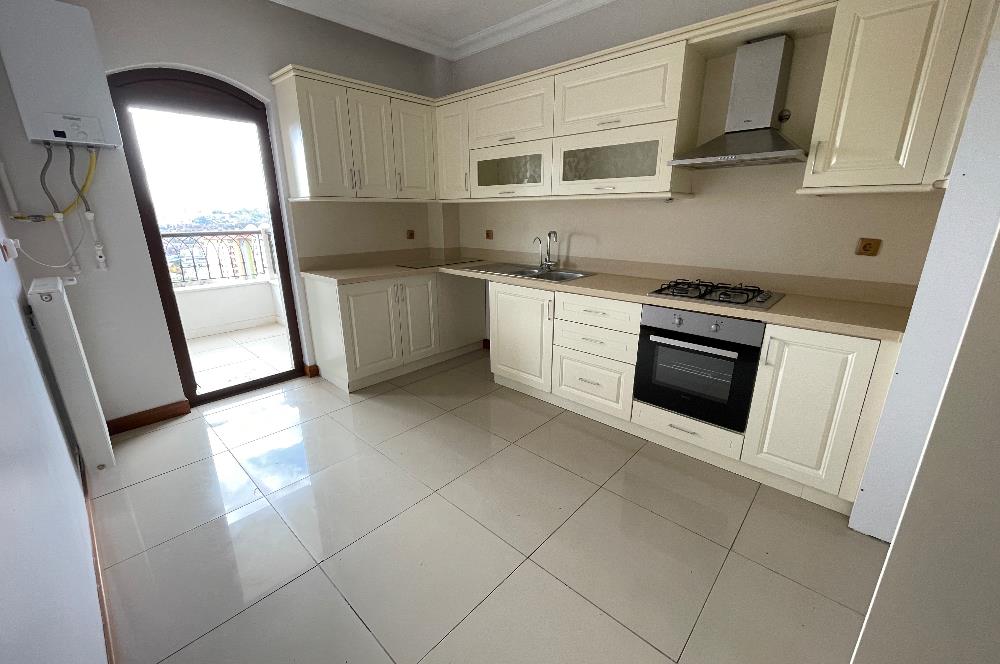 KUZEY KENT MUHTEŞEM VADİ MANZARALI 7.KAT 3+1 