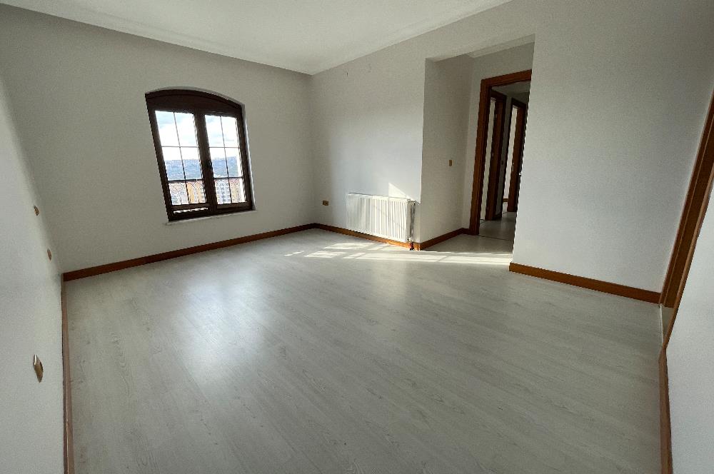 KUZEY KENT MUHTEŞEM VADİ MANZARALI 7.KAT 3+1 