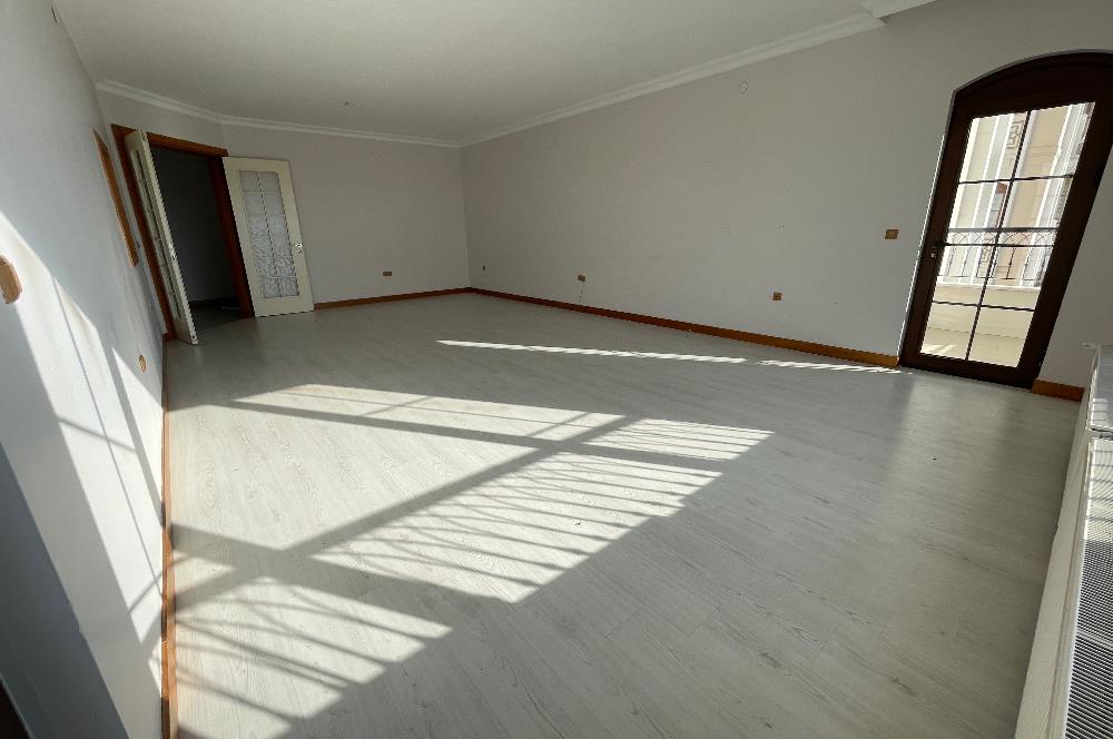 KUZEY KENT MUHTEŞEM VADİ MANZARALI 7.KAT 3+1 