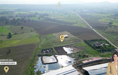 BURHANİYE ŞAHİNLER'DE 2 PARSEL TOPLAM 8.898 M2 TARLA C21BAL