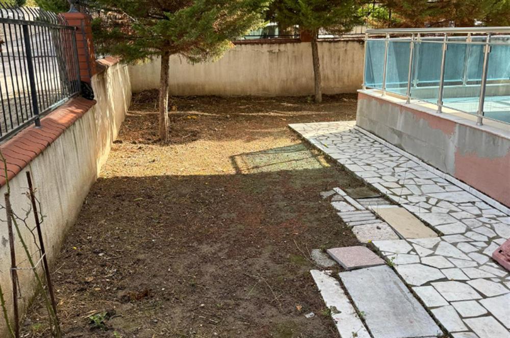 Bornova İnönü’de yenilenmiş 135 m2 3+1 ferah daire