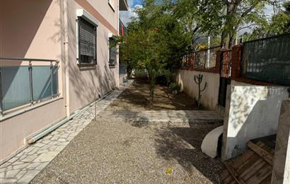 Bornova İnönü’de yenilenmiş 135 m2 3+1 ferah daire