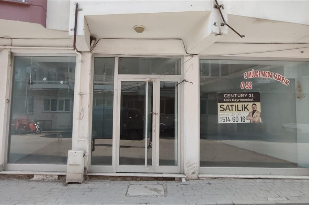 C21 Cius; Balıkpazarı Mahallesinde Satılık Dükkan