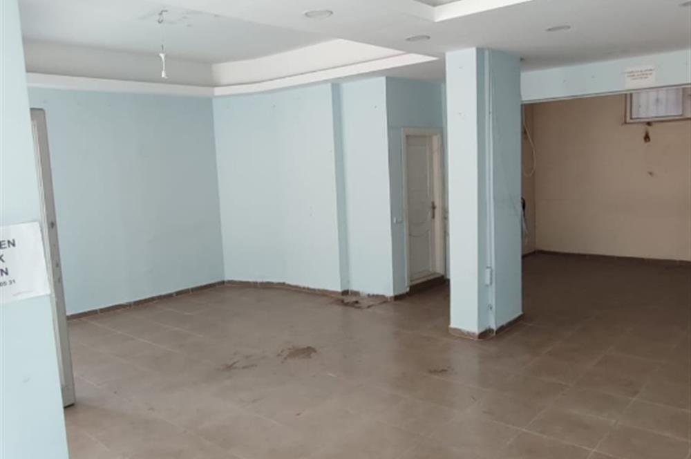 C21 Cius; Balıkpazarı Mahallesinde Satılık Dükkan