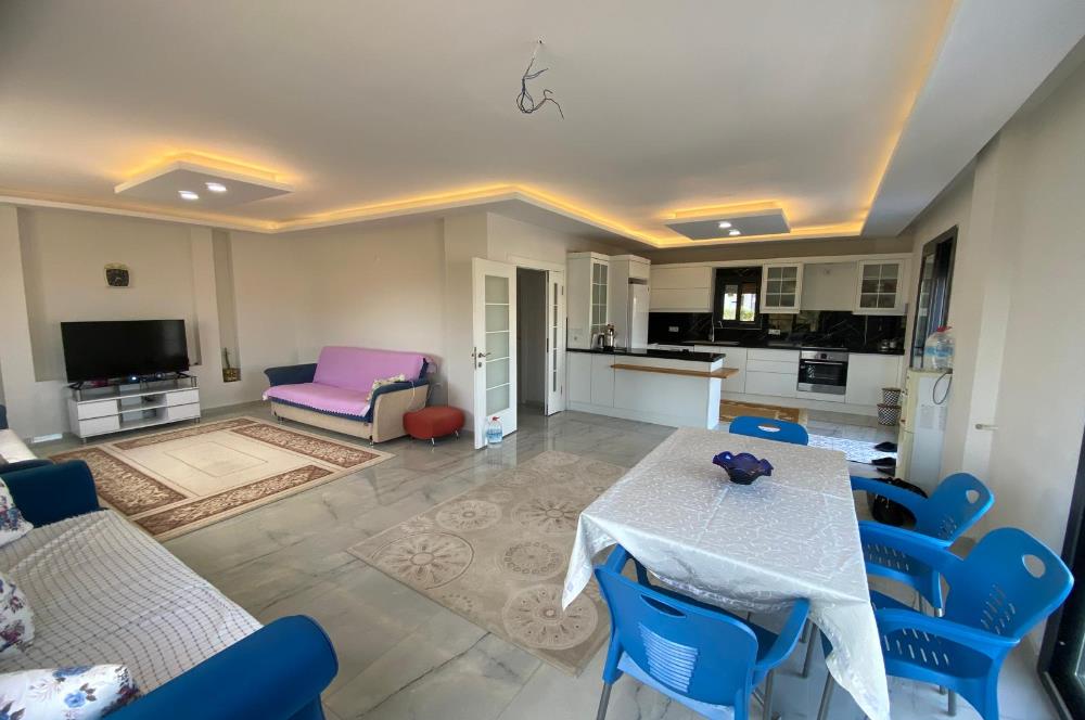 YEŞİLTEPEDE TAM MÜSTAKİL MUHTEŞEM 5+1 SATILIK VİLLA