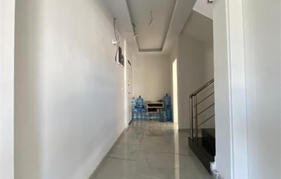 YEŞİLTEPEDE TAM MÜSTAKİL MUHTEŞEM 5+1 SATILIK VİLLA