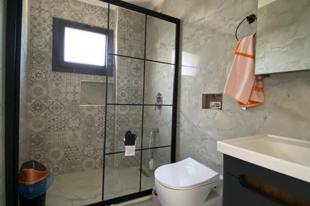 YEŞİLTEPEDE TAM MÜSTAKİL MUHTEŞEM 5+1 SATILIK VİLLA