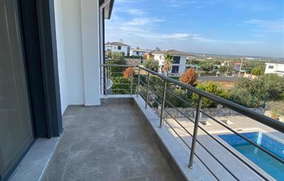 YEŞİLTEPEDE TAM MÜSTAKİL MUHTEŞEM 5+1 SATILIK VİLLA