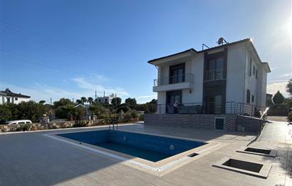 YEŞİLTEPEDE TAM MÜSTAKİL MUHTEŞEM 5+1 SATILIK VİLLA