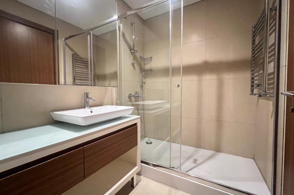 Resim İstanbul Sitesinde Muhteşem 3+1 Bahçe Katı Kiralık Daire