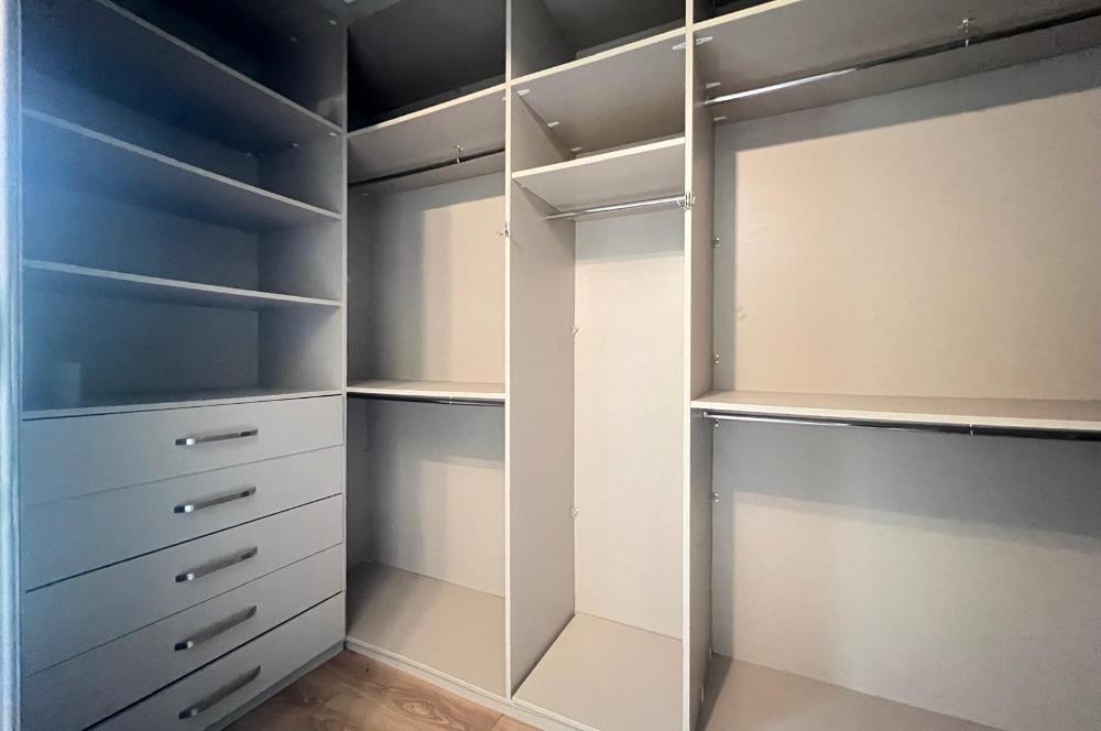 Resim İstanbul Sitesinde Muhteşem 3+1 Bahçe Katı Kiralık Daire