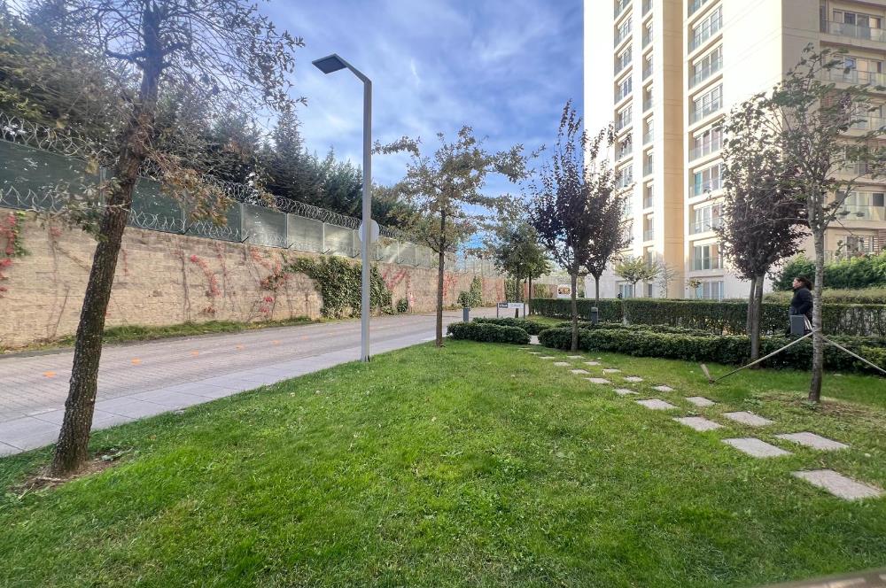 Resim İstanbul Sitesinde Muhteşem 3+1 Bahçe Katı Kiralık Daire