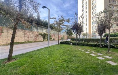 Resim İstanbul Sitesinde Muhteşem 3+1 Bahçe Katı Kiralık Daire