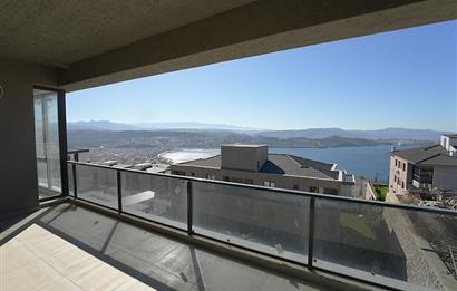 C21 Cius; Havuzlu Site İçerisinde Deniz Manzaralı Daireler