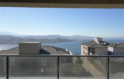 C21 Cius; Havuzlu Site İçerisinde Deniz Manzaralı Daireler