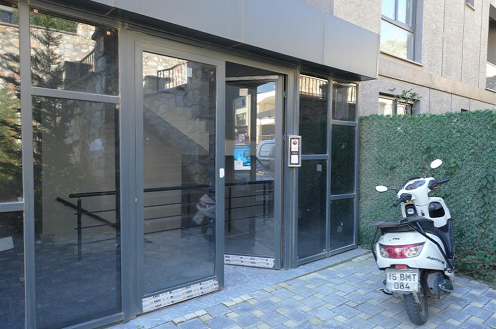 C21 Cius; Havuzlu Site İçerisinde Deniz Manzaralı Daireler