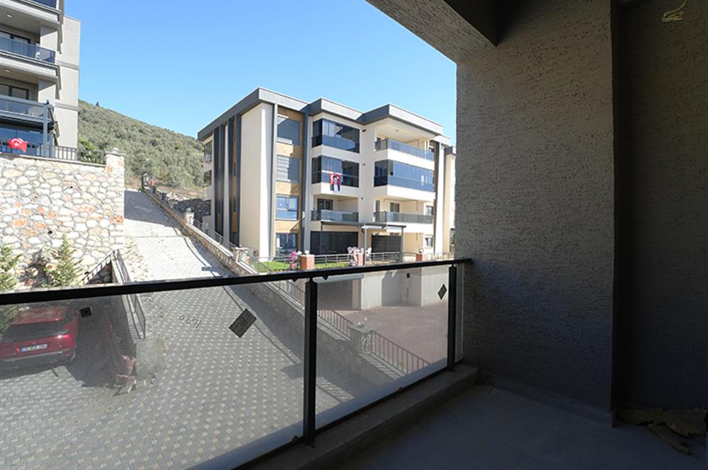 C21 Cius; Havuzlu Site İçerisinde Deniz Manzaralı Daireler