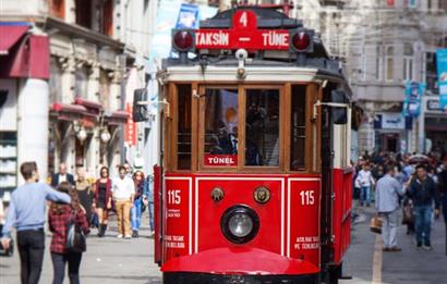 İSTİKLAL CADDESİ’NE 20 METRE – Ruhsatlı Bar & Airbnb İşletmesi Devren (Şirket Üzerinden)