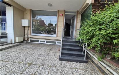 KOŞUYOLU CADDE ÜZERİ, BOŞ NET 400 M2 KOMPLE BİNA TEKLİFLERE AÇIK