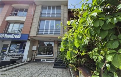 KOŞUYOLU CADDE ÜZERİ, BOŞ NET 400 M2 KOMPLE BİNA TEKLİFLERE AÇIK