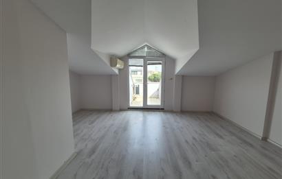 KOŞUYOLU CADDE ÜZERİ, BOŞ NET 400 M2 KOMPLE BİNA TEKLİFLERE AÇIK