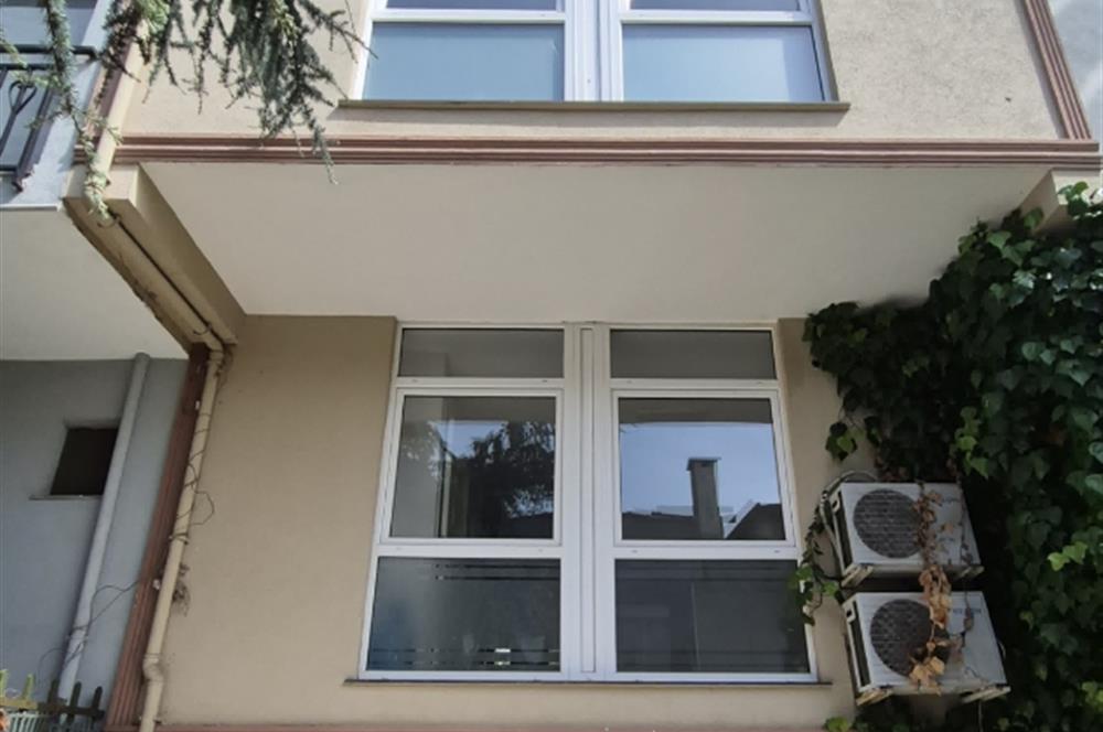 KOŞUYOLU CADDE ÜZERİ, BOŞ NET 400 M2 KOMPLE BİNA TEKLİFLERE AÇIK