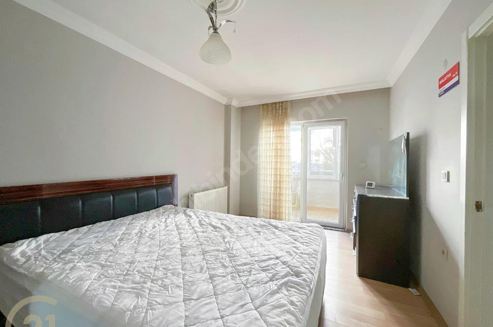 C21 LOCA'DAN BAHÇELİEVLERDE SATILIK GENİŞ 2+1 110m² DAİRE