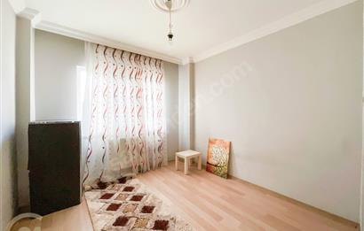 C21 LOCA'DAN BAHÇELİEVLERDE SATILIK GENİŞ 2+1 110m² DAİRE