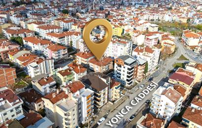 C21 LOCA'DAN BAHÇELİEVLERDE SATILIK GENİŞ 2+1 110m² DAİRE