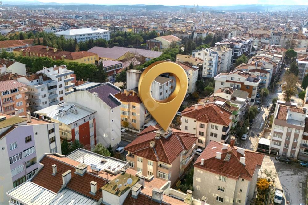 C21 LOCA'DAN BAHÇELİEVLERDE SATILIK GENİŞ 2+1 110m² DAİRE